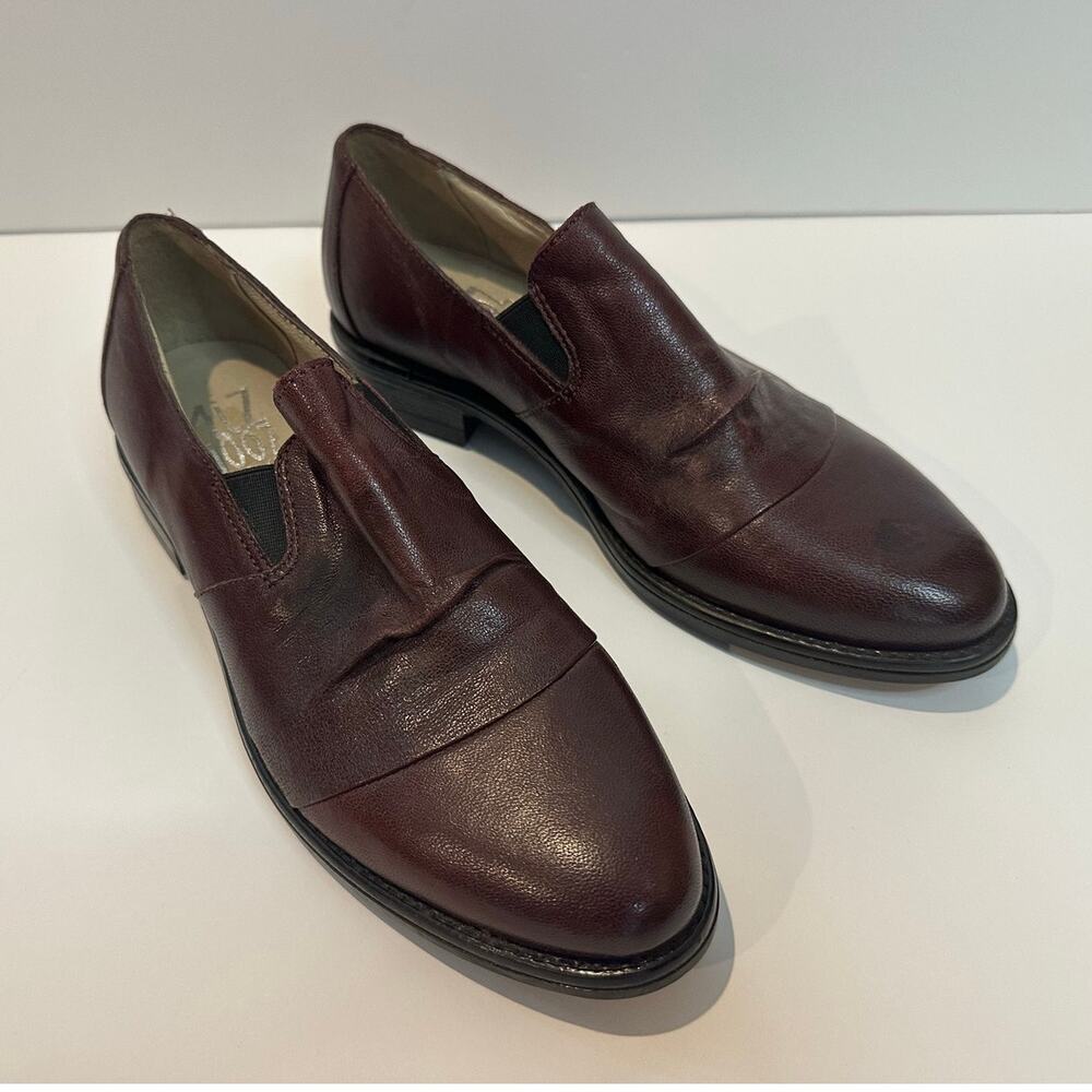 Miz Mooz Leather Almond Toe Slip On Oxfords Women's 38 Burgundy Menswear Style